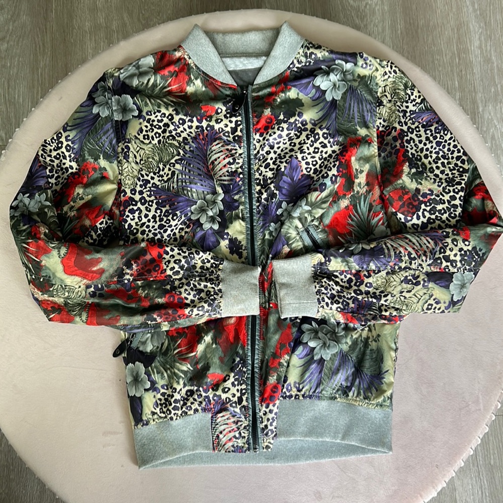 Imperial Jungle Print Jacket Size XL
